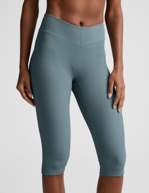 Impulse Ribbed V-Waist Pedal Pusher Legging